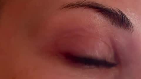 Snapshot of lierie chatting on February 2026 12:53:02 PM its my birthday today so im offline but id be so happy if you felt like sending me a birthday love while im away online show from February 2026 12:53:02 PM