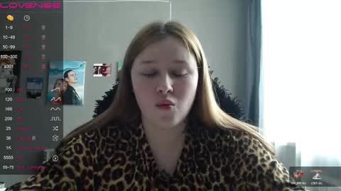 light_lunaa online show from March 2026 10:41:01 AM