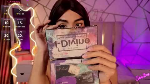 LIHIAN online show from March 2026 12:29:01 PM