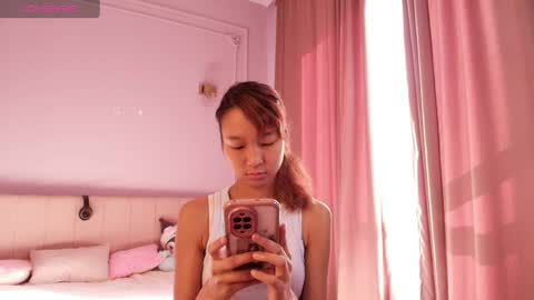 Snapshot of lihnpham chatting on April 2026 03:07:01 AM Lihn Pham online show from April 2026 03:07:01 AM