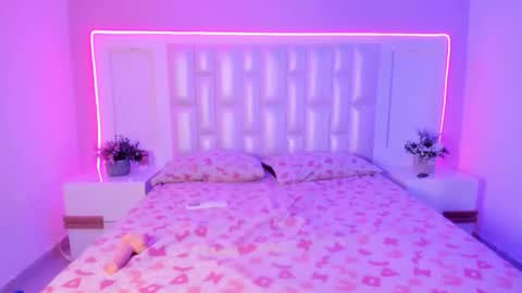 Lia  online show from February 2026 05:58:01 PM