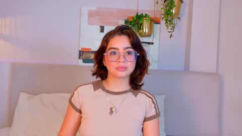 liilylopez online show from June 2026 11:34:02 AM