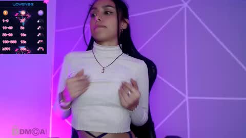 Snapshot of liilylouise chatting on October 2025 12:18:01 AM Liliana online show from October 2025 12:18:01 AM