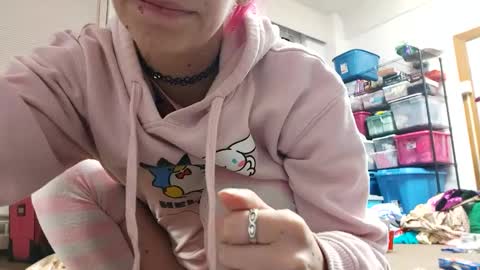 Snapshot of likemyashe chatting on December 2024 06:35:01 AM LikeMyAshe online show from December 2024 06:35:01 AM