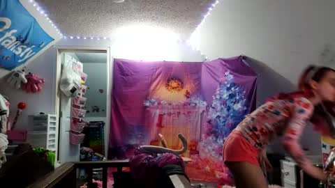 Snapshot of likemyashe chatting on December 2024 03:15:02 AM LikeMyAshe online show from December 2024 03:15:02 AM