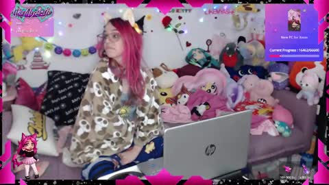 Snapshot of likemyashe chatting on January 2025 06:24:01 AM LikeMyAshe online show from January 2025 06:24:01 AM