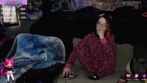 Snapshot of likemyashe chatting on February 2025 05:40:01 PM LikeMyAshe online show from February 2025 05:40:01 PM