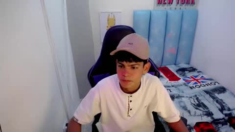 Snapshot of lil_babyyy_ chatting on November 2025 03:09:02 AM LIAM online show from November 2025 03:09:02 AM