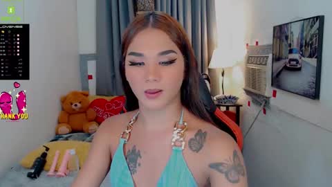 LILY online show from January 2025 11:37:01 AM