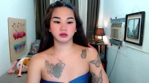LILY online show from October 2025 11:42:02 AM