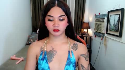LILY online show from October 2025 10:59:02 AM