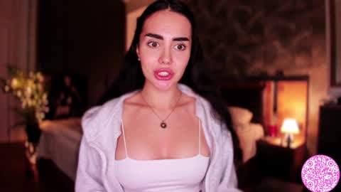 Gabriela online show from December 2024 07:57:01 AM