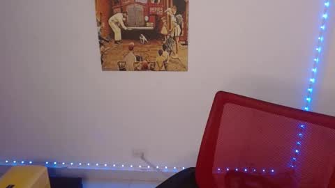 Snapshot of lil_lisaa chatting on December 2024 02:34:02 AM Lisaa online show from December 2024 02:34:02 AM