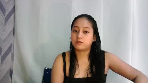 Snapshot of lil_monic18 chatting on November 2025 09:24:02 PM lil_monic18 online show from November 2025 09:24:02 PM