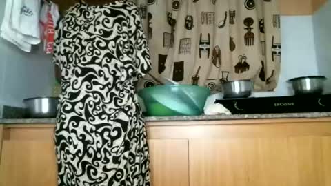 Snapshot of lil_paula chatting on June 2026 05:41:01 AM serenity online show from June 2026 05:41:01 AM