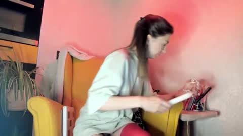 Snapshot of lil_uff chatting on November 2025 09:14:01 PM aka princessmaya online show from November 2025 09:14:01 PM