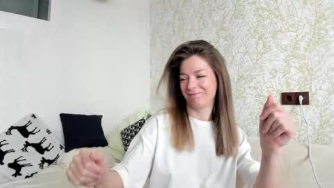 Snapshot of lil_uff chatting on February 2026 10:02:01 AM aka princessmaya online show from February 2026 10:02:01 AM