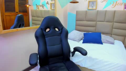 Snapshot of lila_foox chatting on January 2025 07:46:01 PM LILA online show from January 2025 07:46:01 PM