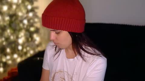 Snapshot of lilbeccaxo chatting on November 2025 07:52:02 PM Rebecca online show from November 2025 07:52:02 PM