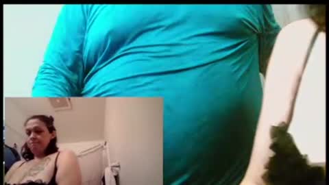 lilbratty_clouds_ogpuffdragon online show from November 2025 02:27:02 PM