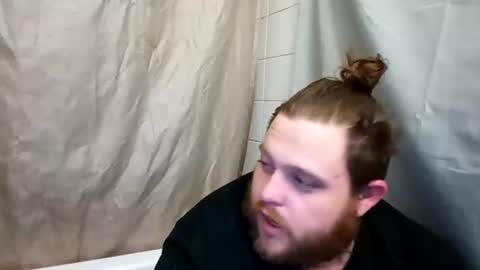 Snapshot of lilbratty_clouds_ogpuffdragon chatting on May 2026 07:37:01 AM lilbratty_clouds_ogpuffdragon online show from May 2026 07:37:01 AM