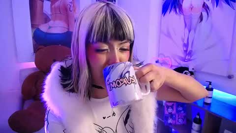 lilcandy19 online show from October 2025 12:13:02 PM