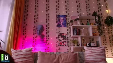 Alina online show from April 2026 04:35:01 AM