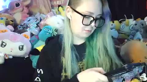 Snapshot of lilemmy1999 chatting on December 2024 08:03:02 PM emily ryanson online show from December 2024 08:03:02 PM