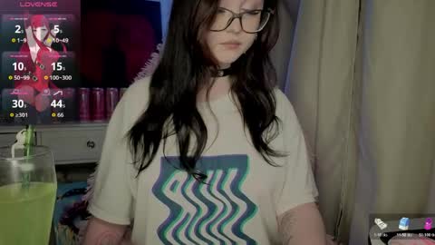 Nika and Lori online show from April 2026 05:26:02 PM