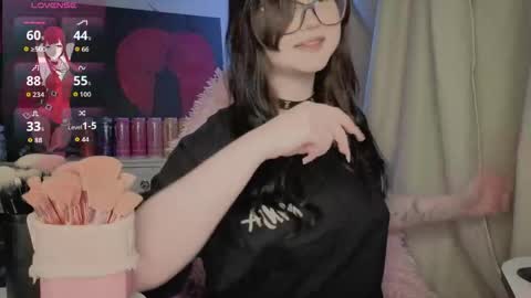 Nika and Lori online show from May 2026 02:58:01 PM