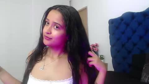 Snapshot of lili666_ chatting on November 2025 03:41:01 AM Lili online show from November 2025 03:41:01 AM