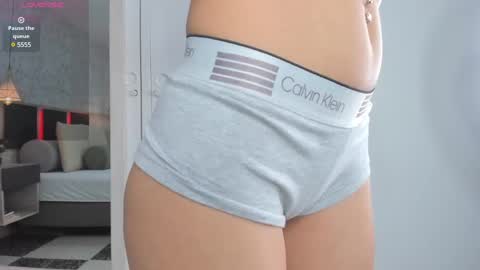 Snapshot of lili_foxy chatting on February 2025 01:35:02 PM lili online show from February 2025 01:35:02 PM