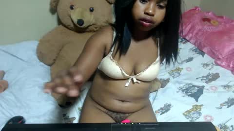 Snapshot of liliahsexie chatting on January 2025 08:15:02 PM liliah online show from January 2025 08:15:02 PM