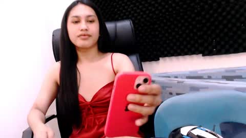 liliana_parker online show from May 2026 08:28:01 PM