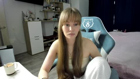Lilia online show from April 2026 08:12:02 AM