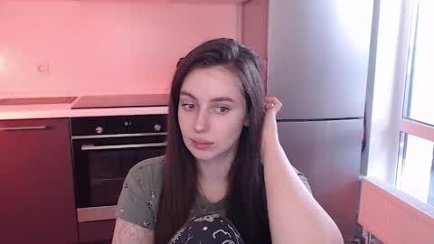 Lilu online show from May 2026 03:45:02 AM