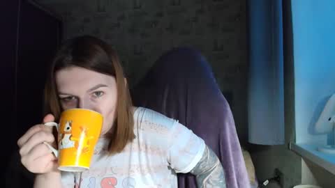 liliawoolf online show from November 2025 05:35:01 AM