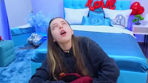 Lili Bakery online show from February 2025 05:58:01 AM