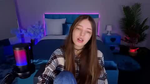 Lili Bakery online show from November 2025 02:17:02 AM