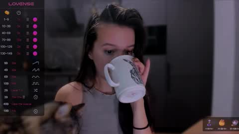 Snapshot of lililaluna chatting on October 2025 07:02:02 PM ... online show from October 2025 07:02:02 PM