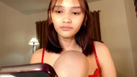 Chloe online show from February 2025 02:16:02 PM