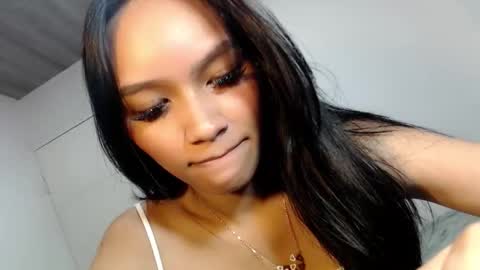 Chloe online show from March 2026 03:18:01 PM