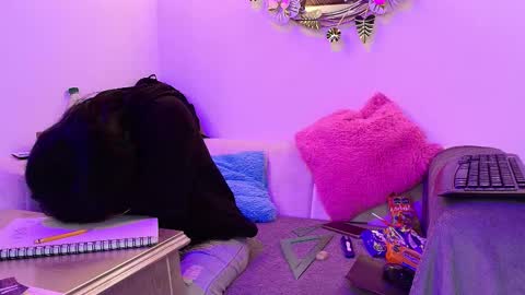 lilith_and_draven online show from November 2025 10:21:02 PM