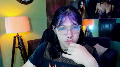 lilith  online show from March 2026 11:39:02 AM