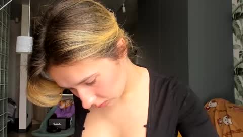 lilith online show from April 2026 11:33:02 AM