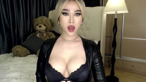 QUEEN LILITH BORBON online show from December 2024 11:29:02 PM