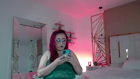 Snapshot of lilith_noirf chatting on March 2025 04:58:02 AM LILITH online show from March 2025 04:58:02 AM