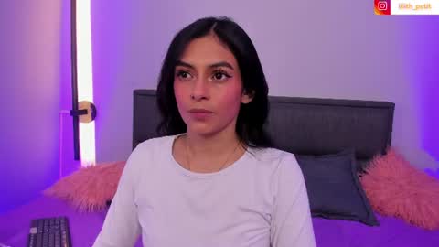Snapshot of lilith_petit_ chatting on July 2026 01:26:01 PM Lili petit online show from July 2026 01:26:01 PM