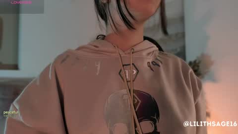 lilith_sage_ online show from September 2025 11:59:02 AM