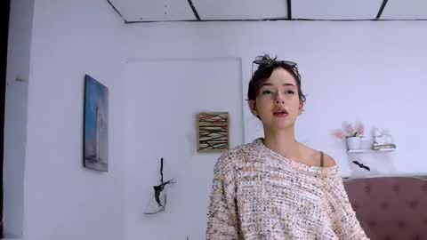 Lilith online show from November 2025 12:05:02 PM